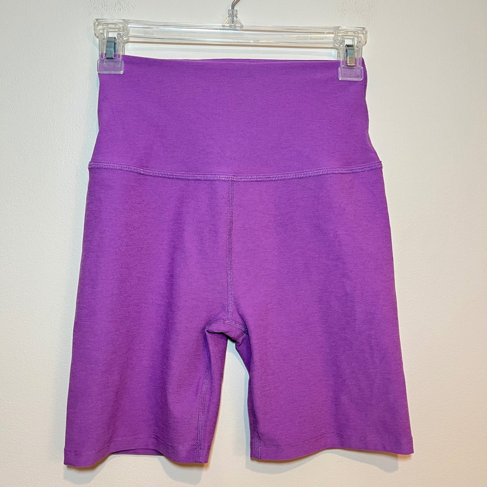 Beyond Yoga Shorts Spacedye Keep Pace Biker Short 7" Inseam Purple Medium